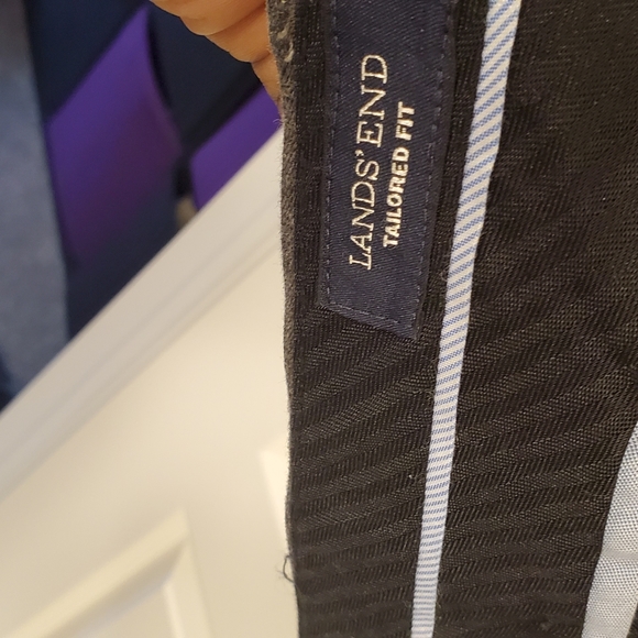 Lands' End 42 waist pants - Picture 2 of 4
